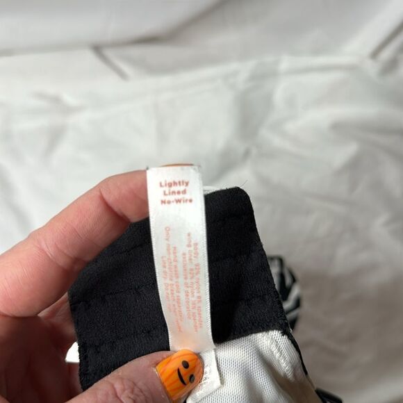 Cacique Women’s Plus Size Zebra Print Lightly Lined No Wire. Size 40DDD. - Picture 9 of 9